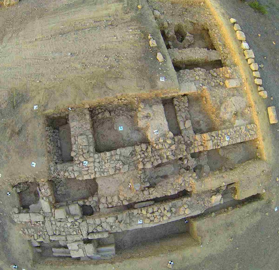 Σημαντικά ευρήματα έφεραν στο φως οι αρχαιολόγοι στη Νέα Πάφο [εικόνες] | iefimerida.gr 1