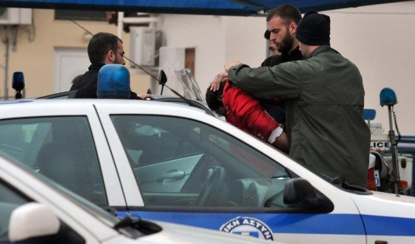 Αυτός είναι ο γιος της 60χρονης που δολοφονήθηκε άγρια στη Βούλα [εικόνες & βίντεο] | iefimerida.gr 2