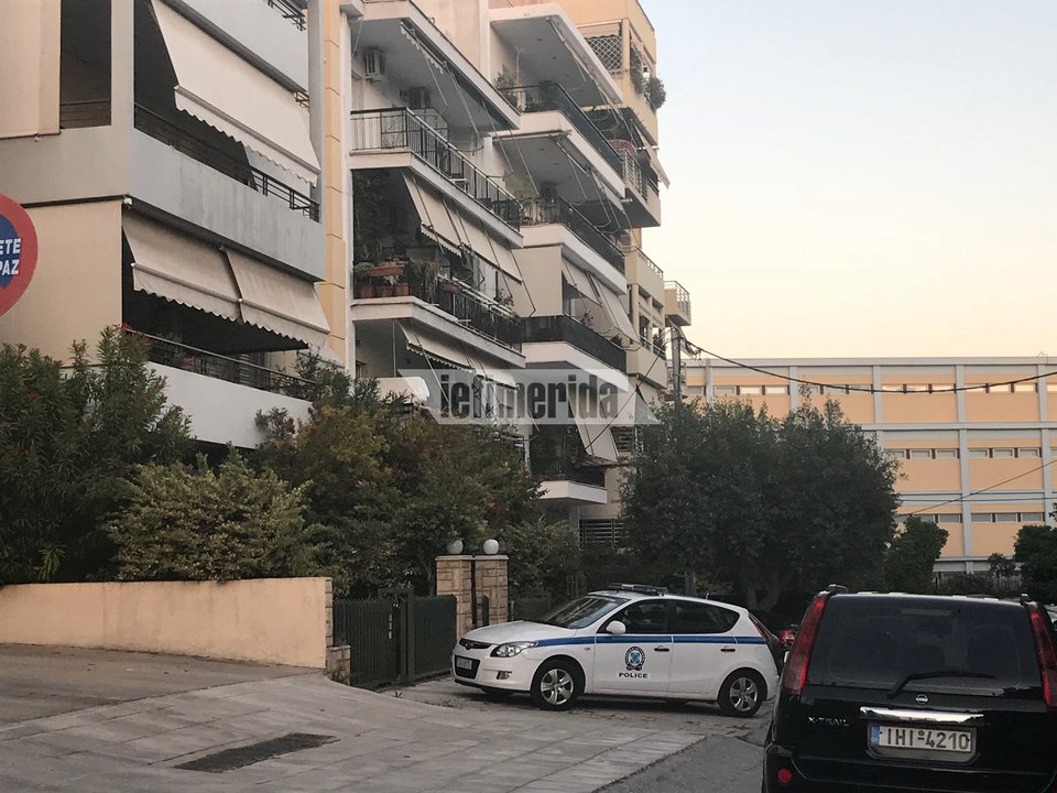 Σοκ στη Νέα Σμύρνη: Βρέθηκε νεκρό βρέφος τυλιγμένο με τον ομφάλιο λώρο [βίντεο] | iefimerida.gr 0