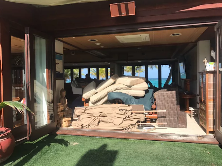 Ο τυφώνας Ιρμα σάρωσε το νησί του δισεκατομμυριούχου Μπράνσον -Επέζησε στο κελάρι του [εικόνες] | iefimerida.gr 3