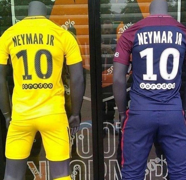 Φρενίτιδα στο Παρίσι: Τεράστιες ουρές για μια φανέλα του Νεϊμάρ! [εικόνες] | iefimerida.gr 3