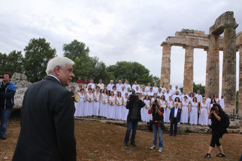 Η αναβίωση των γιορτών της αρχαίας Νεμέας -Παρών ο Πρόεδρος τς Δημοκρατίας [εικόνες] | iefimerida.gr 0