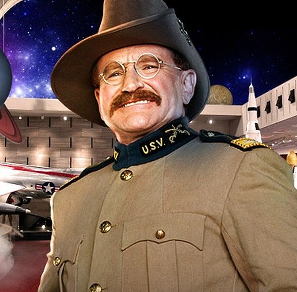 Κι όμως θα δούμε τέσσερις νέες ταινίες του Γουίλιαμς –Ο σταρ που πενθεί το σινεμά έχει κι άλλα να μας δείξει [εικόνες]  | iefimerida.gr 0