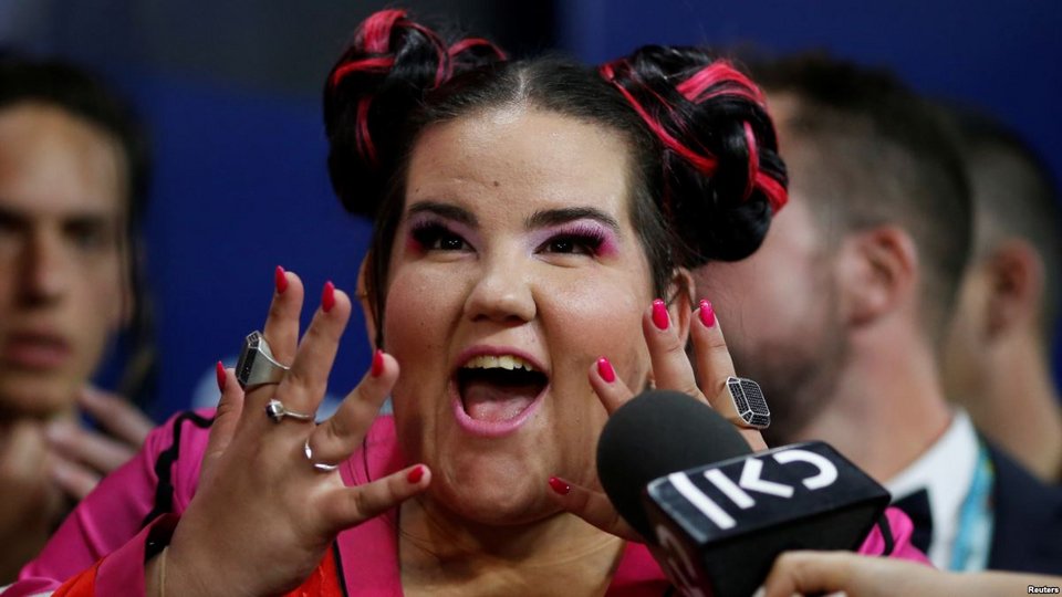 Ποια είναι η Netta, η φοβερή περίπτωση που κέρδισε την Eurovision 2018 [εικόνες] | iefimerida.gr 2