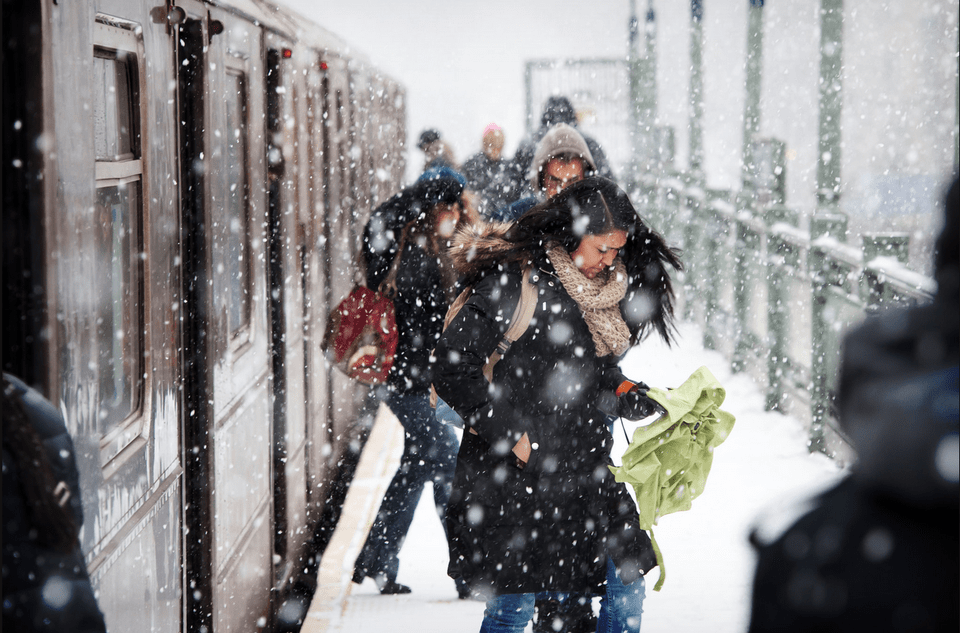 Πόλη-φάντασμα η Νέα Υόρκη: Καλυμμένη από χιόνι -Παρέλυσαν τα πάντα [εικόνες] | iefimerida.gr 12