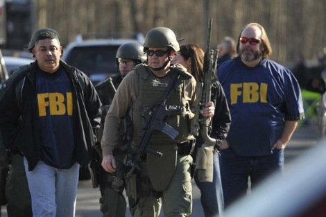 Μακελειό σε σχολείο στις ΗΠΑ - 27 νεκροί, εκ των οποίων 18 παιδιά [εικόνες & βίντεο] | iefimerida.gr 0