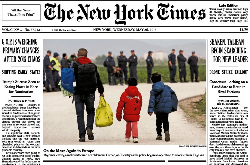 Η φωτογραφία μιας οικογένειας προσφύγων στην Ειδομένη που έγινε αφορμή για να βρουν σπίτι [εικόνα]  | iefimerida.gr 0