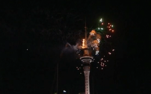 Άλλαξε ο χρόνος στη Νέα Ζηλανδία με φαντασμαγορικά πυροτεχνήματα [εικόνες] | iefimerida.gr 1