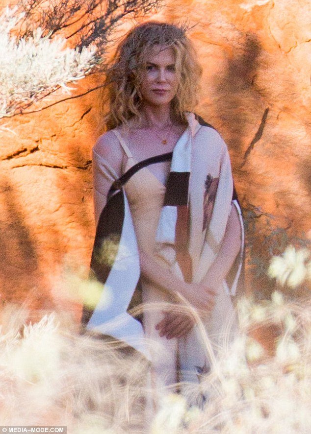 Η Νικόλ Κίντμαν ως βασίλισσα της ερήμου [εικόνες]  | iefimerida.gr 1