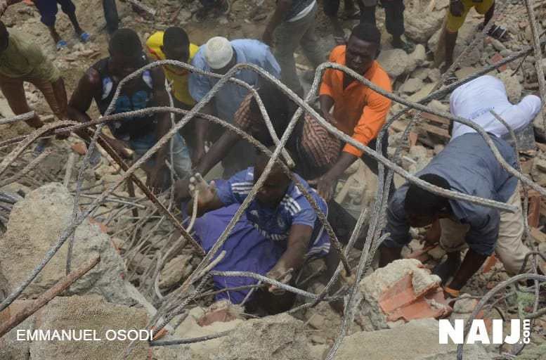 Τραγωδία στην Νιγηρία: 30 άνθρωποι σκοτώθηκαν από κατάρρευση κτιρίου [εικόνες]       | iefimerida.gr 5