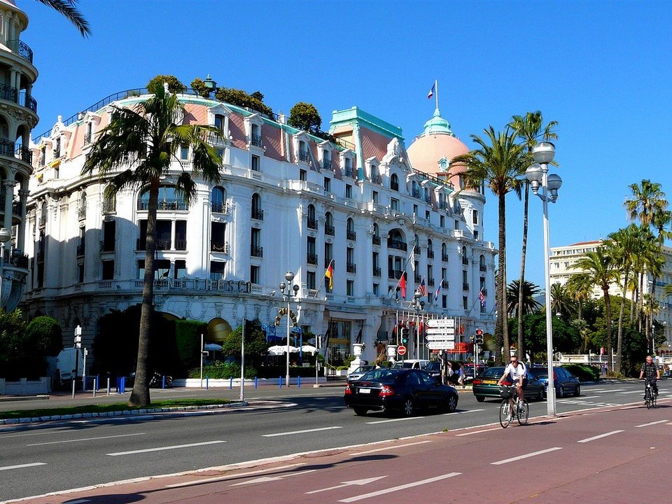Η «Promenade des Anglais» -Το μακελειό έγινε στην πιο τουριστική και διάσημη παραλιακή της Νίκαιας [εικόνες] | iefimerida.gr 3