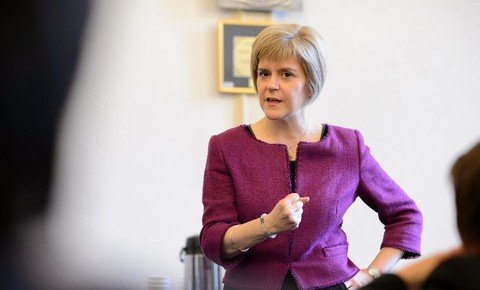 Νίκολα Στέρτζον, αυτή η γυναίκα θα είναι η επόμενη πρωθυπουργός της Σκωτίας [εικόνες] | iefimerida.gr 2