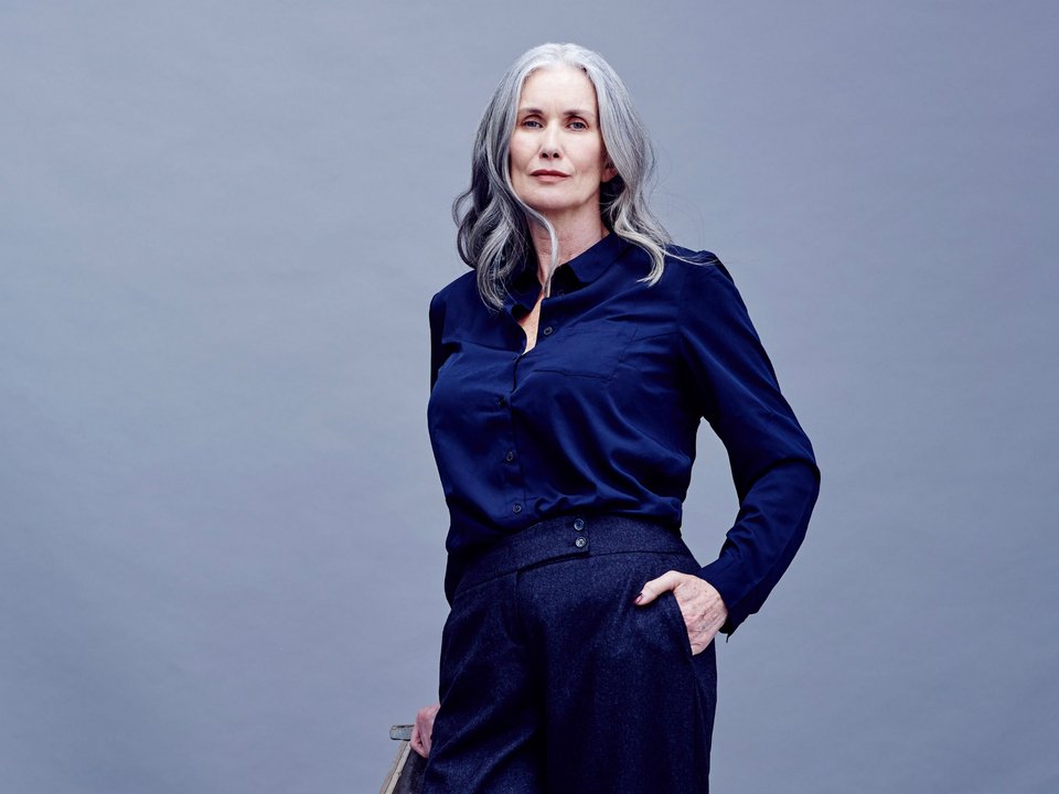 H 56χρονη με το χρυσό μπικίνι ξαναχτυπά, με εσώρουχα! [εικόνες] | iefimerida.gr 8