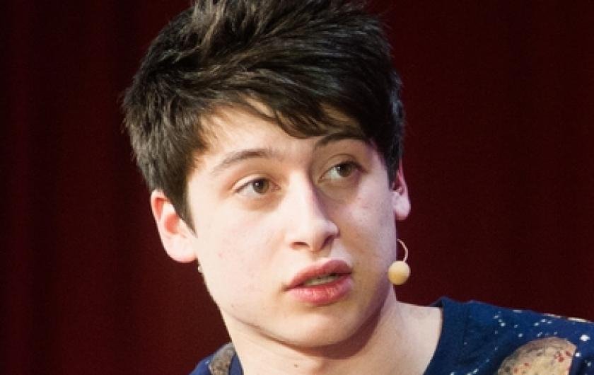 Εξι πρόσωπα που «μάγεψαν» την κοινή γνώμη το 2013 και επανέφεραν για λίγο το χαμόγελο στα χείλη [εικόνες] | iefimerida.gr 5