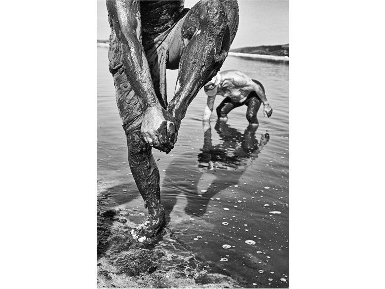 Ο Νίκος Αλιάγας έφερε «Σώματα και Ψυχές» από το Μεσολόγγι στο Παρίσι [εικόνες] | iefimerida.gr 4