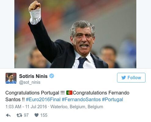 Οι Ελληνες ποδοσφαιριστές αποθεώνουν τον Φερνάντο Σάντος [εικόνες] | iefimerida.gr 3