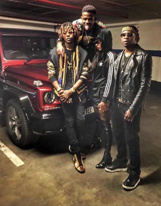 Τα πλουσιόπαιδα της Ζιμπάμπουε -Οι γιοι του Μουγκάμπε δείχνουν στο Instagram την πέρα από κάθε όριο χλιδάτη ζωή τους [εικόνες] | iefimerida.gr 10