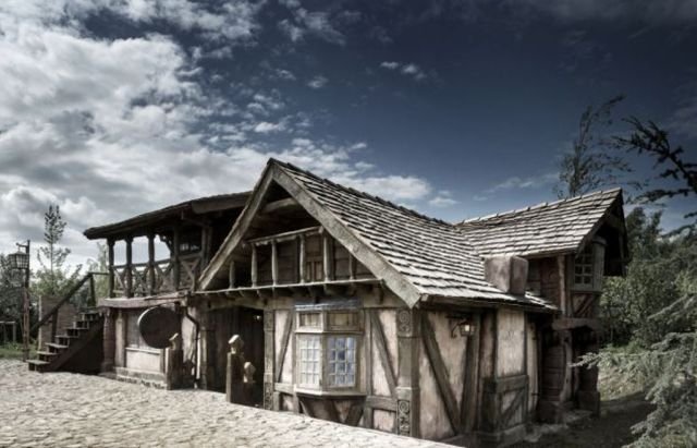 Εκατομμυριούχος φτιάχνει τεχνητό νησί με θέμα τους πειρατές με αρχιτεκτονική 18ου αιώνα [εικόνες] | iefimerida.gr 9