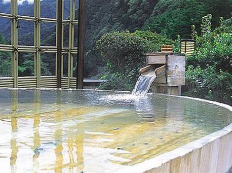 To πιο παλιό ξενοδοχείο στον κόσμο βρίσκεται στην Ιαπωνία: Λειτουργεί ανελλιπώς τα τελευταία 1.300 χρόνια! [εικόνες] | iefimerida.gr 7