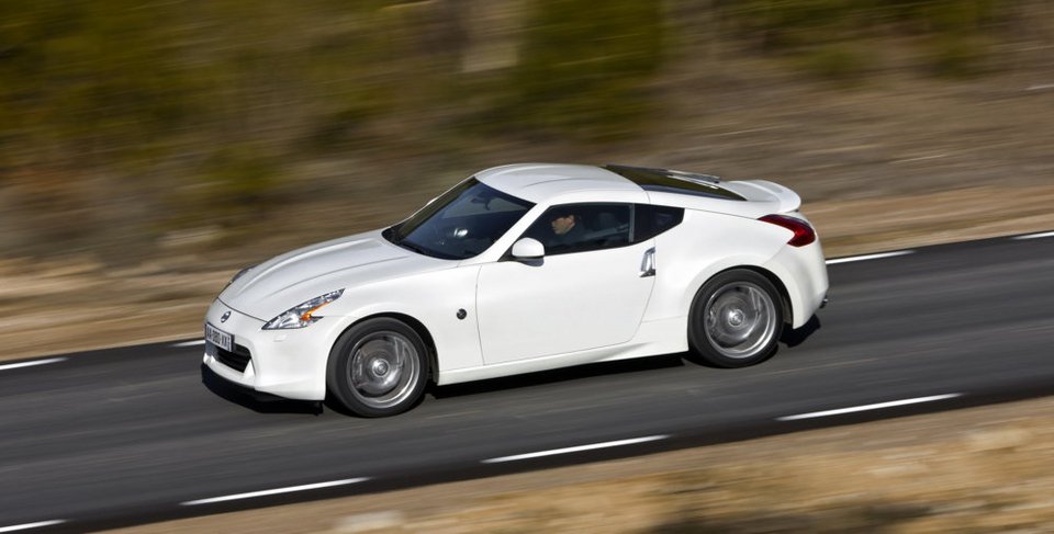 Ο διάδοχος του σπορ Nissan 370Z μπορεί να είναι crossover 1.600 κυβικών | iefimerida.gr 1