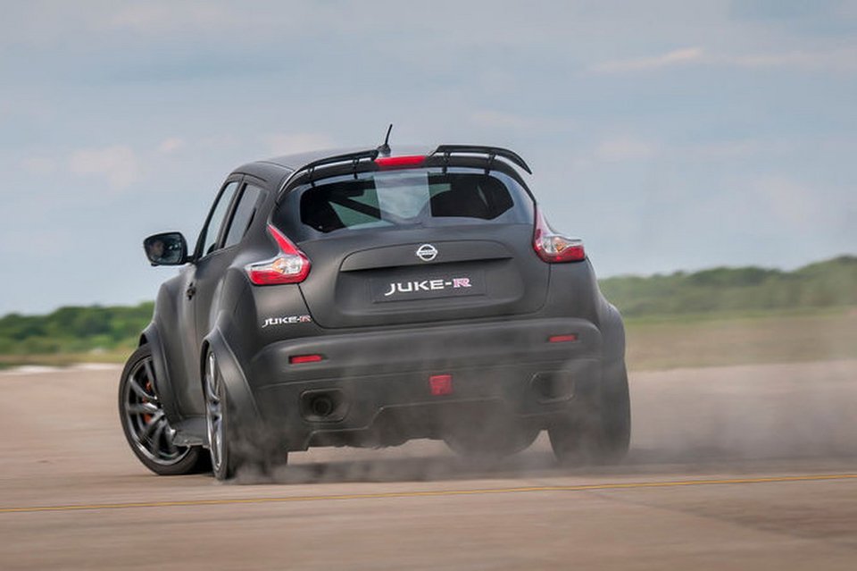 Το Nissan Juke R 2.0 έχει 600 άλογα | iefimerida.gr 2