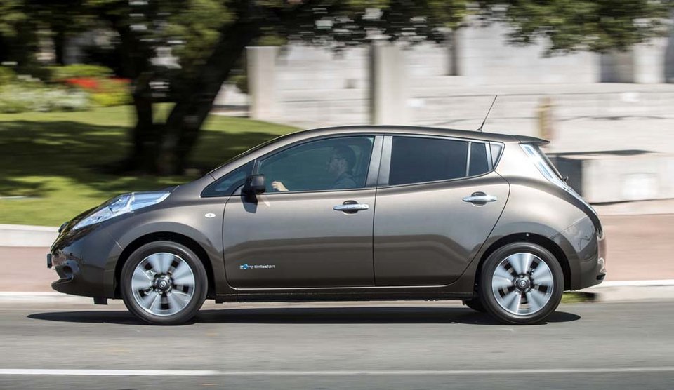 Το ηλεκτρικό Nissan, το Leaf, έχει αυτονομία 250 χιλιομέτρων | iefimerida.gr 2