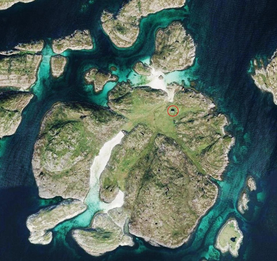 Ενα ξύλινο εξοχικό σε τιμή ευκαιρίας - Πωλείται για 0,07 ευρώ και βρίσκεται σε νησί με δική του παραλία [εικόνες] | iefimerida.gr 5