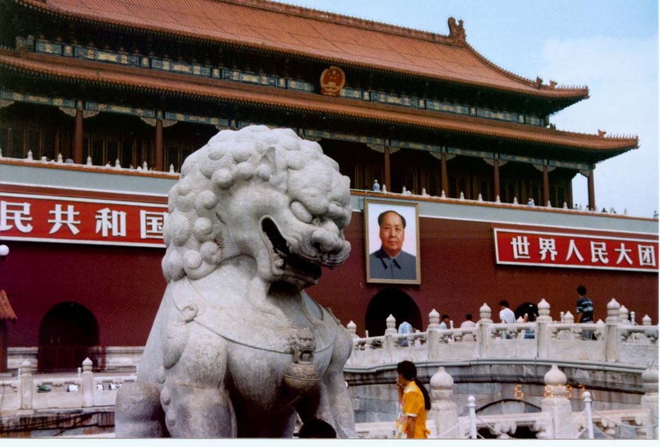 Έτσι χτίστηκε η απαγορευμένη πόλη του Πεκίνου: Με έλκηθρα στο χιόνι μετέφεραν τα υλικά [εικόνες] | iefimerida.gr 2