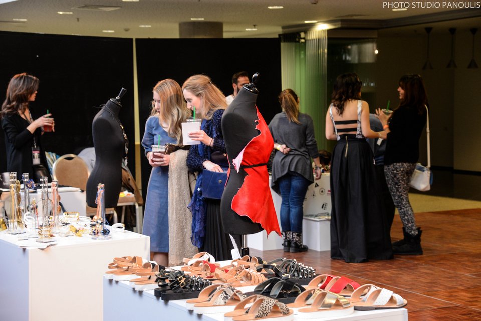 Εβδομάδα μόδας: Οι νέες τάσεις στα αξεσουάρ [εικόνες]  | iefimerida.gr 1