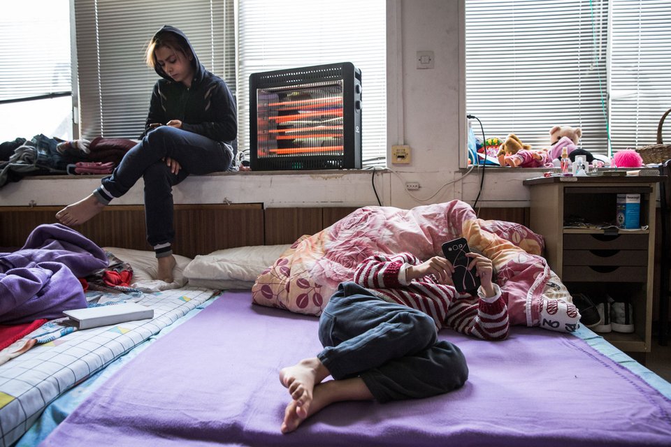 Εγκλωβισμένοι στην Ελλάδα -Αφιέρωμα του Al Jazeera στους πρόσφυγες των Εξαρχείων [εικόνες]  | iefimerida.gr 5