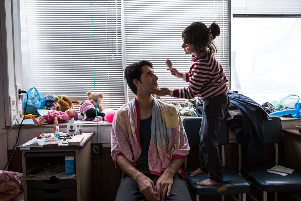 Εγκλωβισμένοι στην Ελλάδα -Αφιέρωμα του Al Jazeera στους πρόσφυγες των Εξαρχείων [εικόνες]  | iefimerida.gr 9