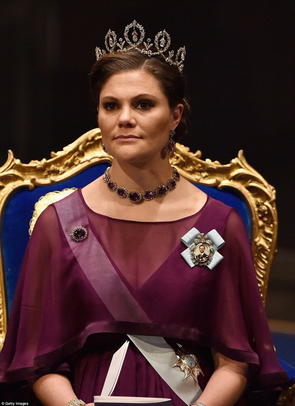  Το δείπνο της απόλυτης χλιδής στην Ευρώπη: Βασιλιάδες, πριγκίπισσες, διαμαντένιες τιάρες, χρυσά κηροπήγια και απονομή Νόμπελ [εικόνες] | iefimerida.gr 27