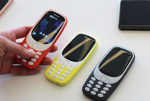 Η μεγάλη επιστροφή: H Nokia ξαναβγάζει το 3310 -Με αθάνατη μπαταρία, φιδάκι και τιμή έκπληξη! [εικόνες] | iefimerida.gr 2