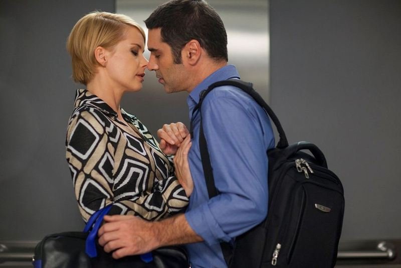 Μια ερωτική τριλογία με κοινό φινάλε διά χειρός Παπακαλιάτη [τρέιλερ & φωτό] | iefimerida.gr 0