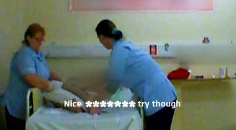 Σάλος -Νοσοκόμες «συνελήφθησαν» από κρυφή κάμερα να κακοποιούν και να βρίζουν νεαρό ασθενή [εικόνες] | iefimerida.gr 0