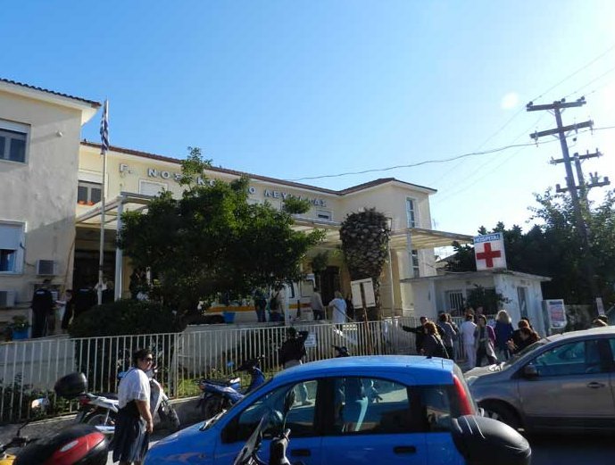 Δύο γυναίκες νεκρές, τραυματίες και καταστροφές από τα 6,1 Ρίχτερ στη Λευκάδα | iefimerida.gr 3
