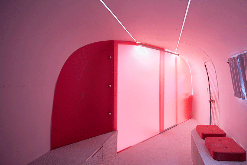 Notel: Ενα πεντάστερο ξενοδοχείο φτιαγμένο από τροχόσπιτα του '70 [εικόνες]  | iefimerida.gr 2