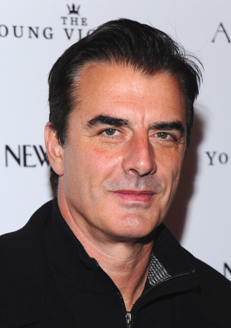 Αγνώριστος ο Mr Big του Sex and the City στα 62 του- Με μπαστούνι και άσπρα μαλλιά [εικόνες] | iefimerida.gr 3