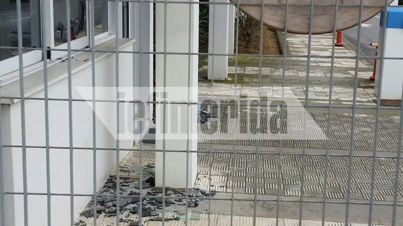 Το βίντεο της επίθεσης του Ρουβίκωνα στα γραφεία της Novartis | iefimerida.gr 8