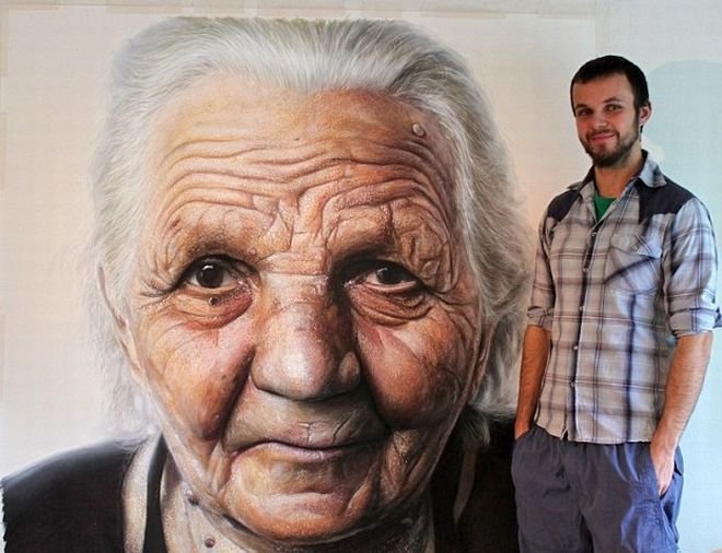 Ο Νορβηγός καλλιτέχνης που κάνει μαγικά με τα μολύβια του -Ζωγραφίζει προσωπογραφίες που «μιλάνε» [εικόνες] | iefimerida.gr 1