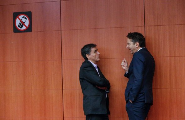 Σύντομη συνομιλία Ντάισελμπλουμ – Τσακαλώτου στις Βρυξέλλες  [εικόνες] | iefimerida.gr 0