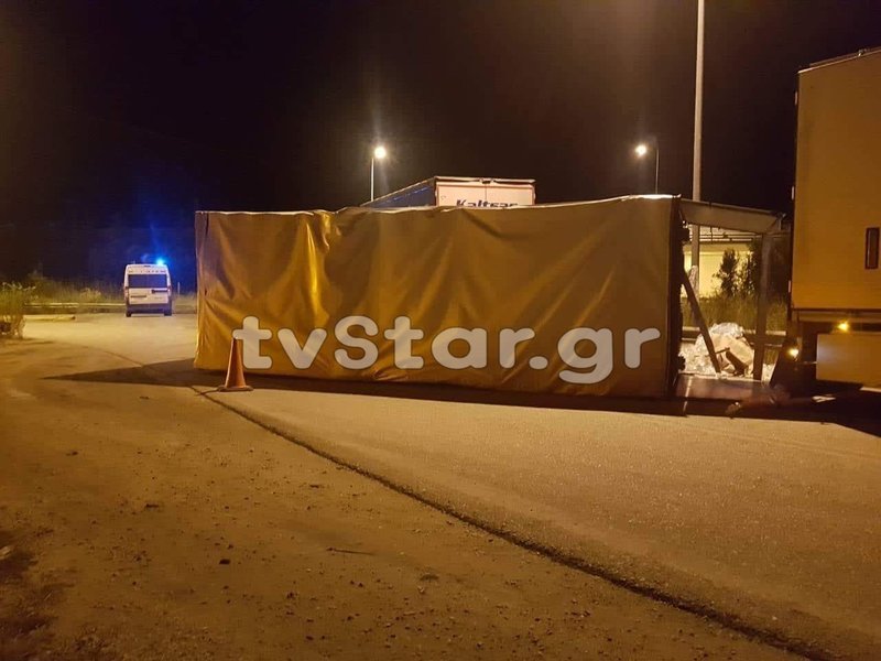Το όχημα αναποδογύρισε