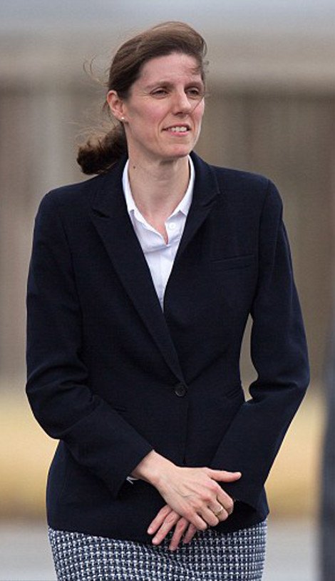 Η Κέιτ Μίντλετον.... προσέχει -Διάλεξε για νταντά του πρίγκιπα Τζορτζ μια τρομακτική, χωριατοπούλα, ανέραστη Ισπανίδα [εικόνες] | iefimerida.gr 3