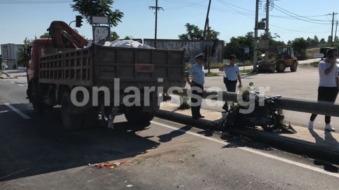 Τραγωδία στην άσφαλτο: Νεκρός 28χρονος οδηγός ντελίβερι στη Λάρισα [εικόνα] | iefimerida.gr 4