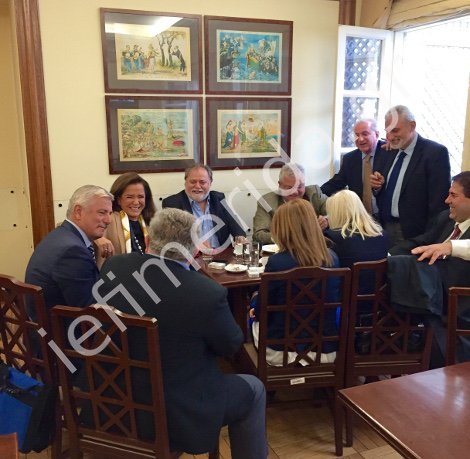 Μπακογιάννη: Υπάρχουν 172 βουλευτές που θα ψηφίσουν για Πρόεδρο -Μου το είπε «κουβαρίστρα» της Βουλής [εικόνες] | iefimerida.gr 1