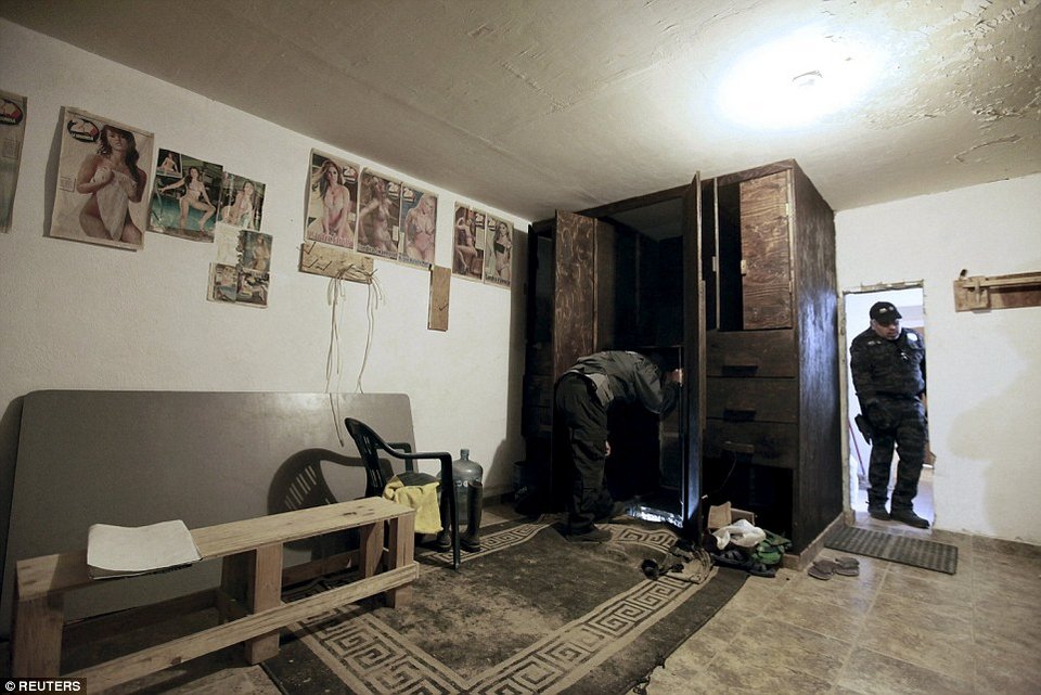 Η ντουλάπα που κρύβει τεράστιο τούνελ: Ενώνει υπόγεια ΗΠΑ και Μεξικό [εικόνες] | iefimerida.gr 0