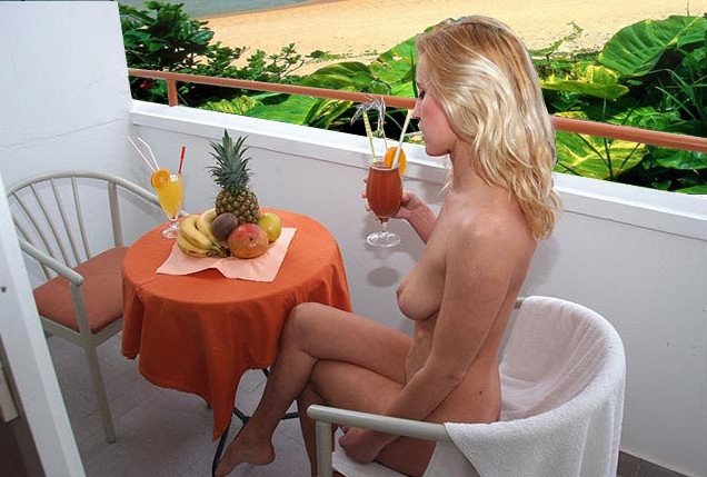 Στη Ρόδο λειτουργεί το πρώτο ξενοδοχείο των γυμνιστών [εικόνες] | iefimerida.gr 0