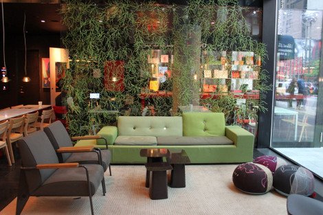 Μια ματιά στο εσωτερικό ενός φουτουριστικού ξενοδοχείου -Εκεί που όλα λειτουργούν με ένα tablet [εικόνες] | iefimerida.gr 2