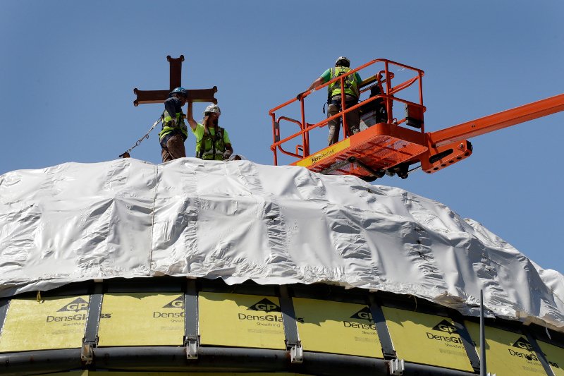 Εντυπωσιάζει ο νέος ναός του Αγίου Νικολάου στο Ground Zero -Είχε ισοπεδωθεί στις 11/9 [εικόνες] | iefimerida.gr 2