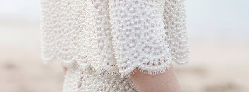 Το νυφικό με τα μακριά μανίκια Ελληνα σχεδιαστή στη λίστα με τα 15 εντυπωσιακότερα στον κόσμο [εικόνες] | iefimerida.gr 18